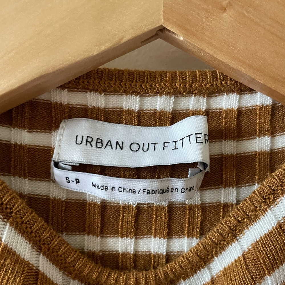 NWOT UO Parker Keyhole Sleeveless Sweater in Brown Multi Size Small - Picture 5 of 7